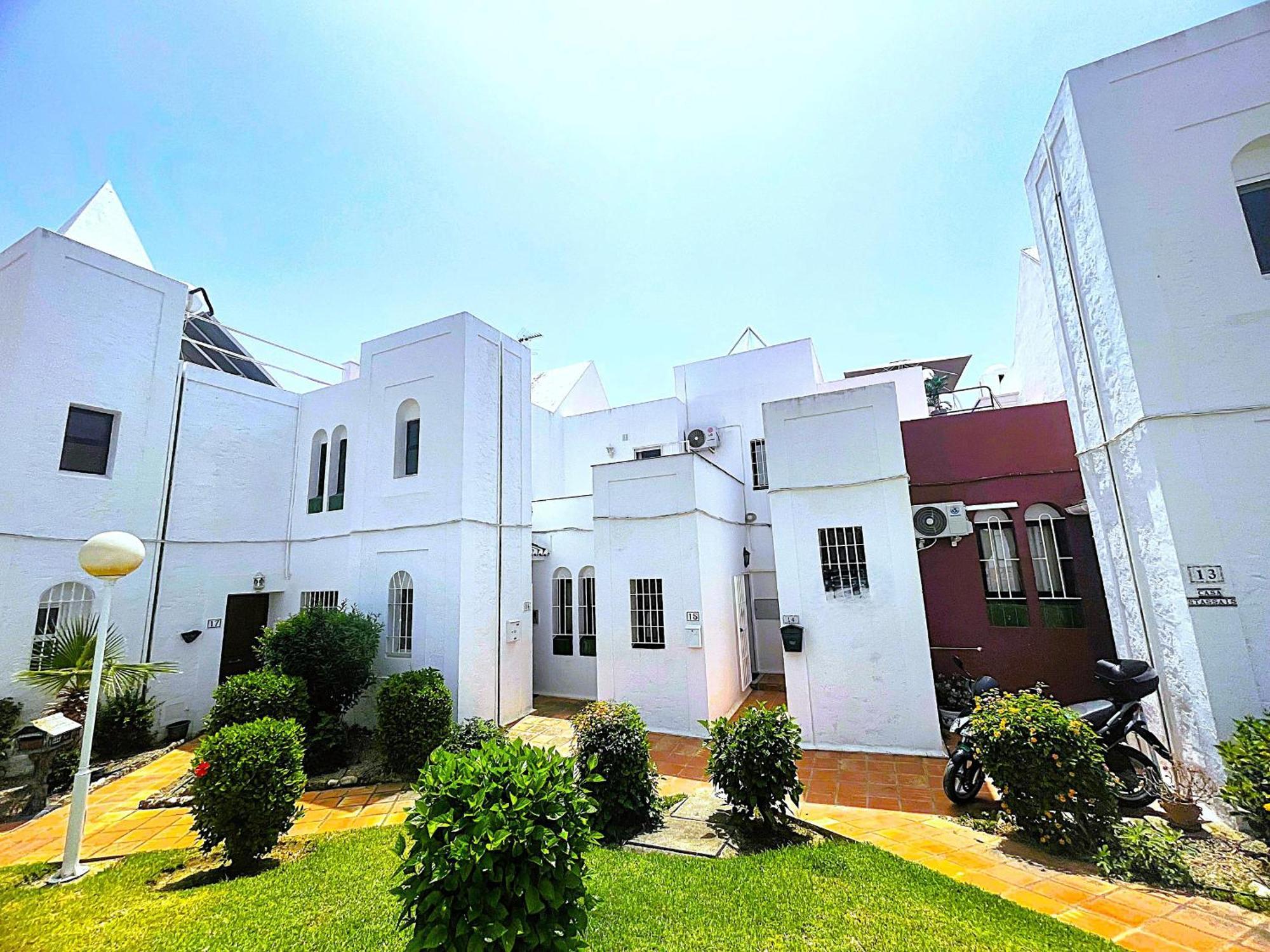 Urb. Alhambra II 15 Villa Nerja Eksteriør bilde